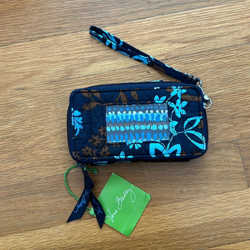 Vera Bradley Smartphone Wristlet Java Floral Design